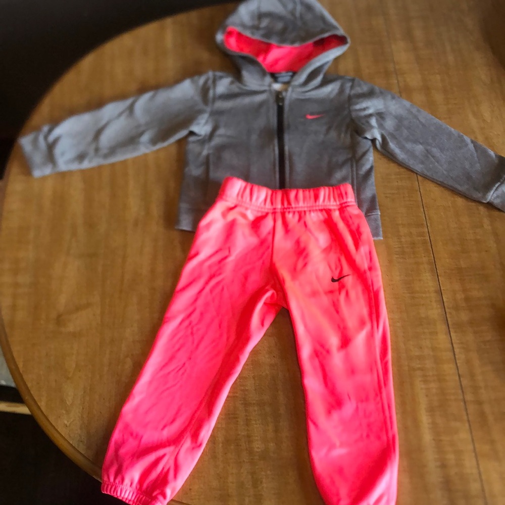 3T Nike Dri Fit Jogger 2-piece Set